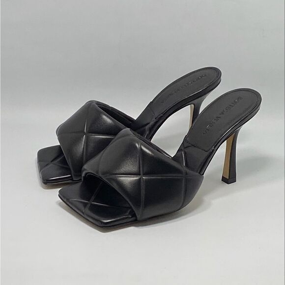 Bottega Veneta Lido Leather Mules size 35 - Picture 1 of 11